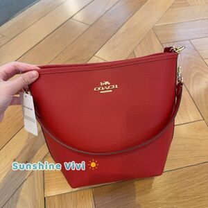 NWT COACH CT801 City Bucket Leather Bag Purse Bold Red/ Gold